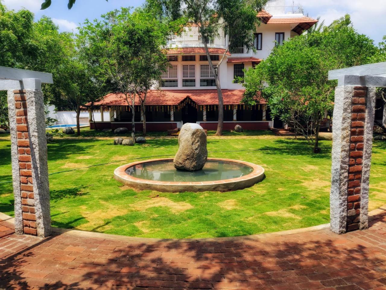 Sun Farm House Auroville Bagian luar foto